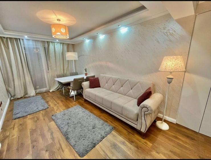 Vand apartament cu 2 camere decomandate - 3