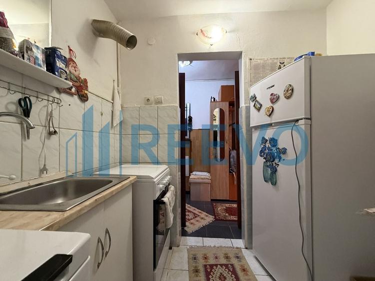 O garsonieră de 22 mp, situată la etajul 4, aflat pe strada Letea. - 10