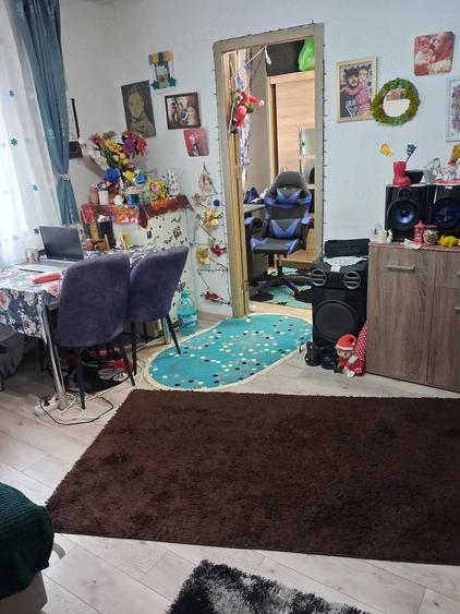 Vand apartament 2 camere - 2
