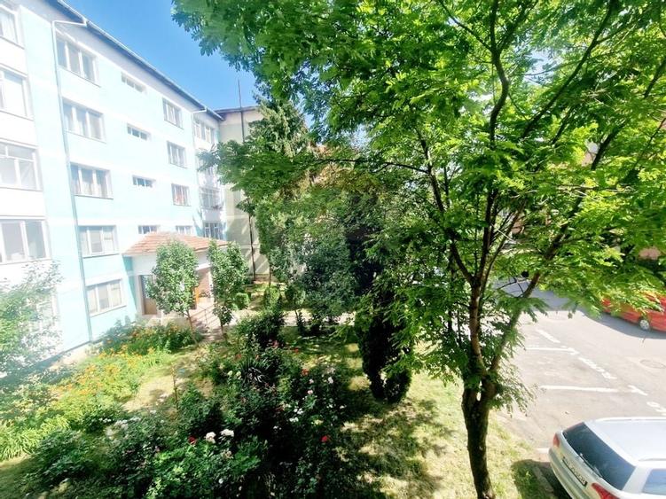 Spațiu generos in Piatra Neamt - perfect pentru afacerea ta - 33