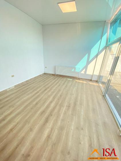 Spațiu comercial / birou – zona TEREZIAN - 2