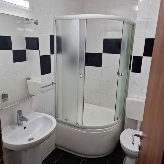 Garsoniera de inchiriat termen lung Baba novac - 13