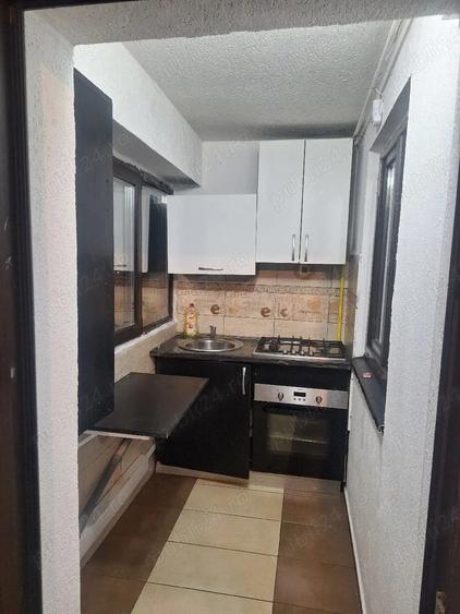 proprietar inchiriez ap 2 camere - 1