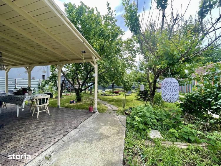 Oportunitate comerciala, birouri, casa de vacanta in centrul Corbeanca - 1