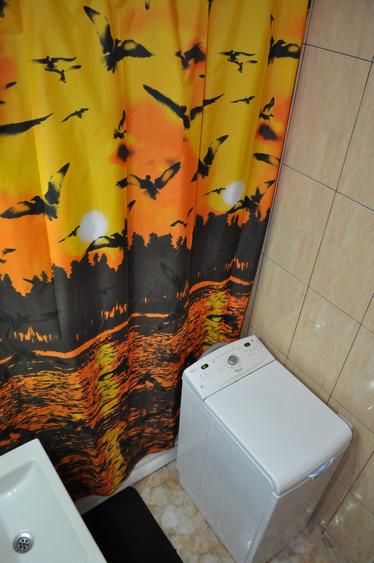 Garsonieră decomandată în Take Ionescu