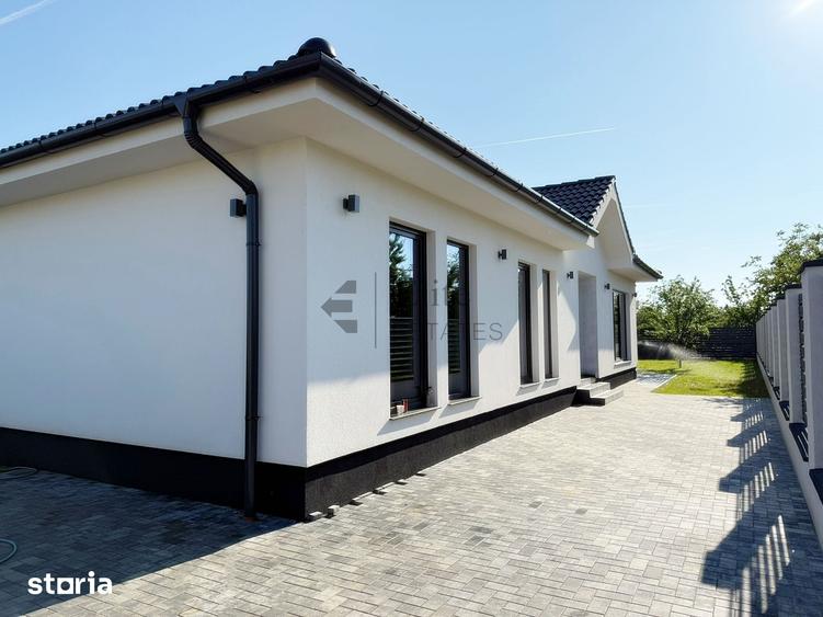 Casă cu 5 camere cu Teren 650 Mp în Sud