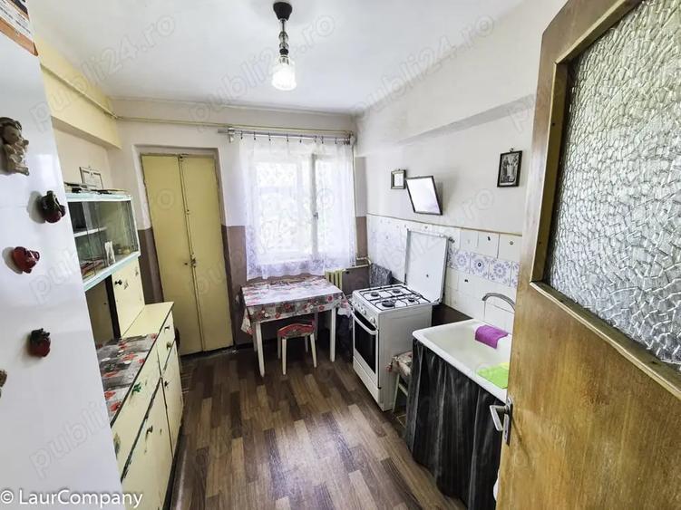 Apartament cu 4 camere decomandat în Nord