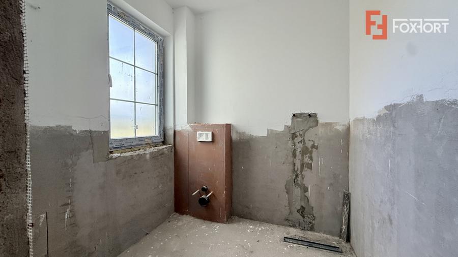 Duplex cu 3 camere cu Canalizare în Moșnița Nouă