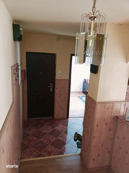 Apartament cu 2 camere decomandat în Feldioara