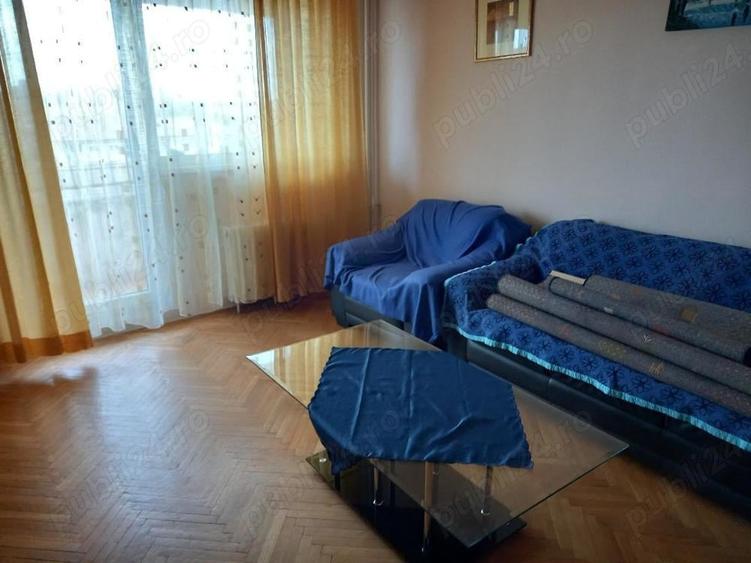 Apartament cu 3 camere decomandat în Rogerius