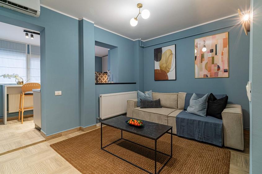 Apartament cu 2 camere, mobilat în Calea Victoriei