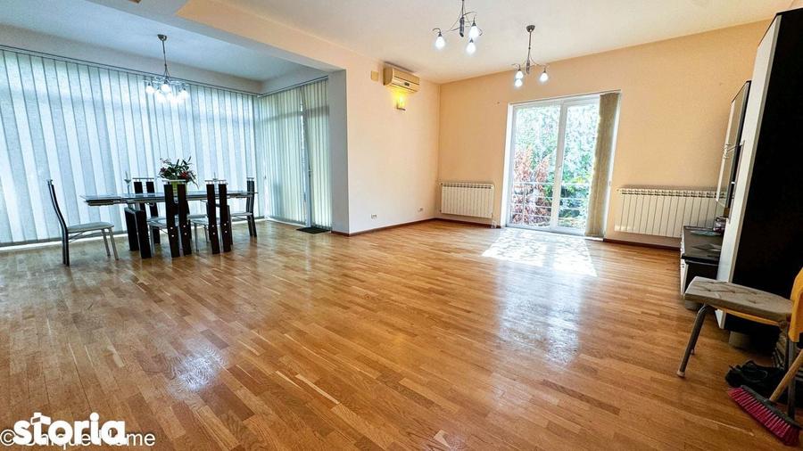 Pipera: Vila spatioasa,tip duplex, intr-o locatie linistita! - 1