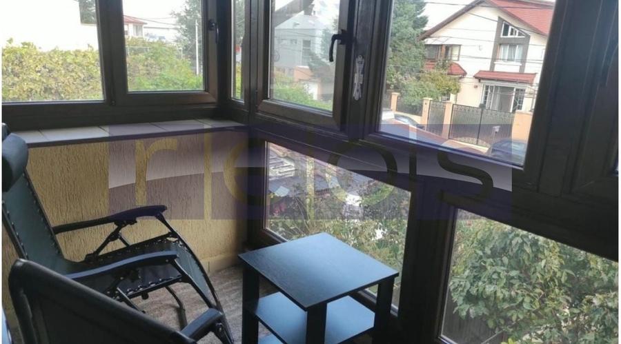 Casă individuală cu 4 camere cu Canalizare în Colentina