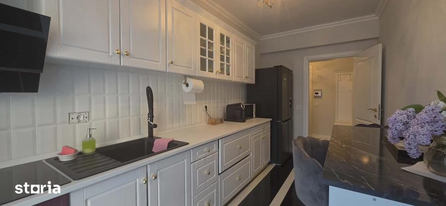 Apartament cu 2 camere decomandat în Seleuș