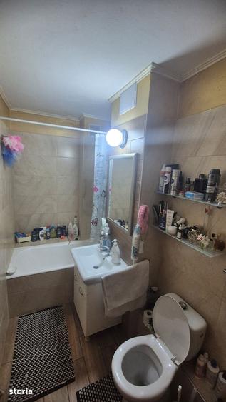 Apartament cu 3 camere în Sânmartin