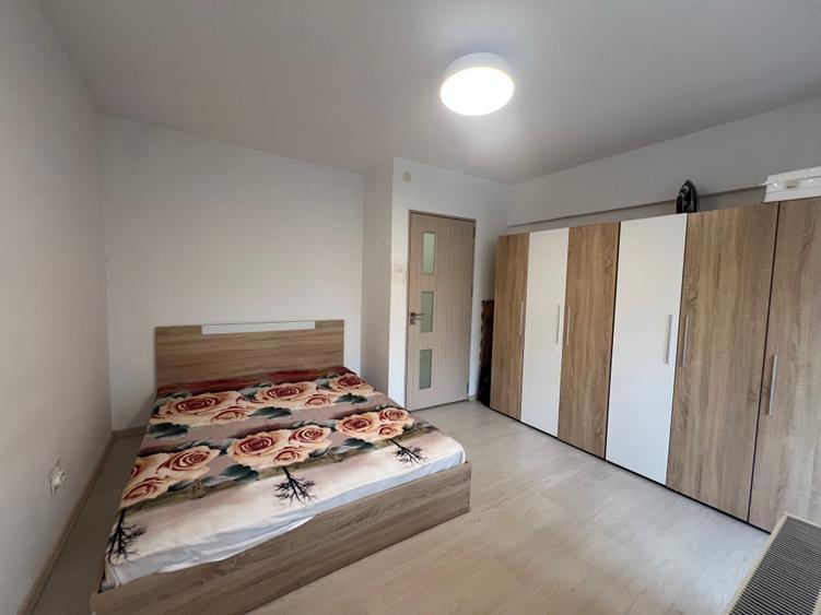Apartament cu 2 camere în Sala Palatului