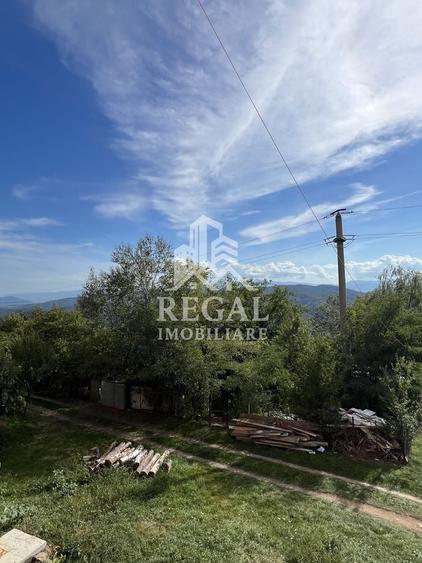 Apartament cu 4 camere circular în Ghelari