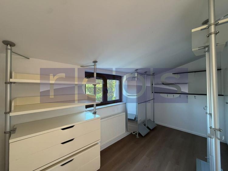 Apartament cu 5 camere decomandat în Kiseleff