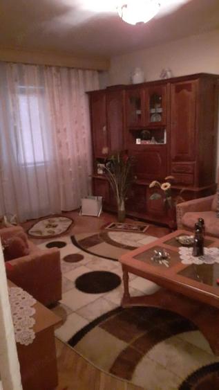 Apartament cu 2 camere decomandat în Ampoi 3