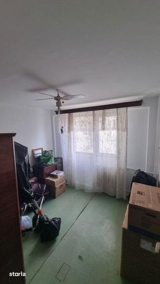 Apartament cu 2 camere în Tei