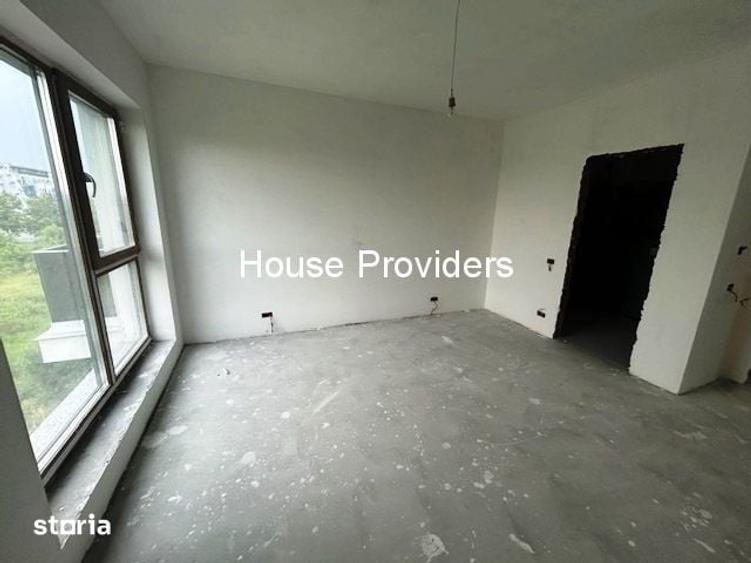 Apartament cu 4 camere decomandat, mobilat în Străulești