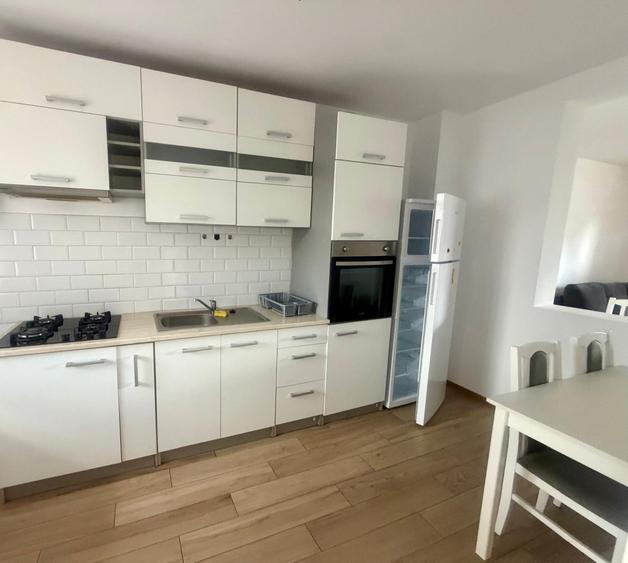 Casă individuală cu 4 camere cu Teren 223 Mp în Bărăbanț