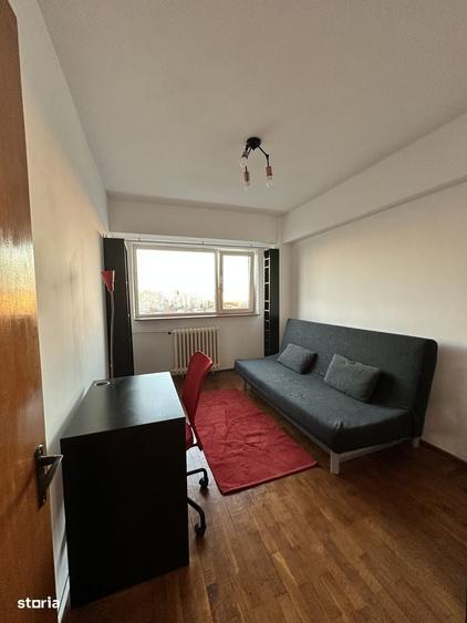 Apartament cu 3 camere în Titulescu