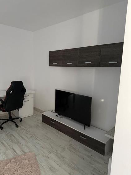 Casă cu 1 camere în Roșu