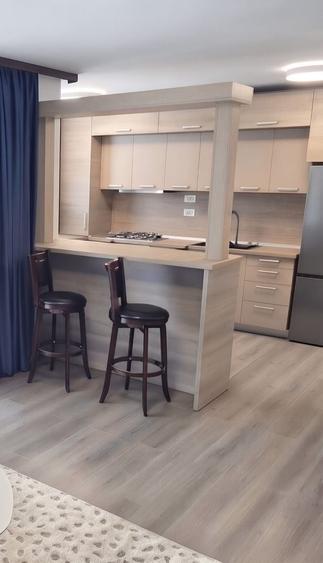 Apartament cu 2 camere, mobilat în Faleza Nord