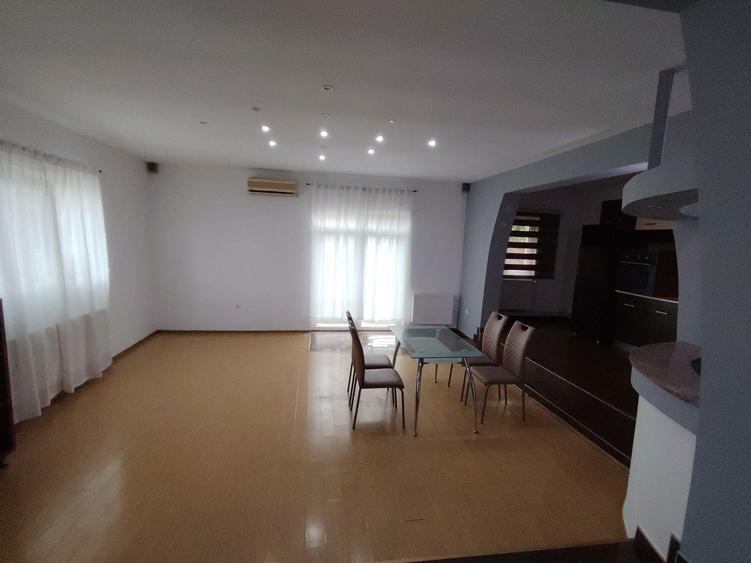 Inchiriez casa Bucov, P+1,cartier Mica Roma - 3