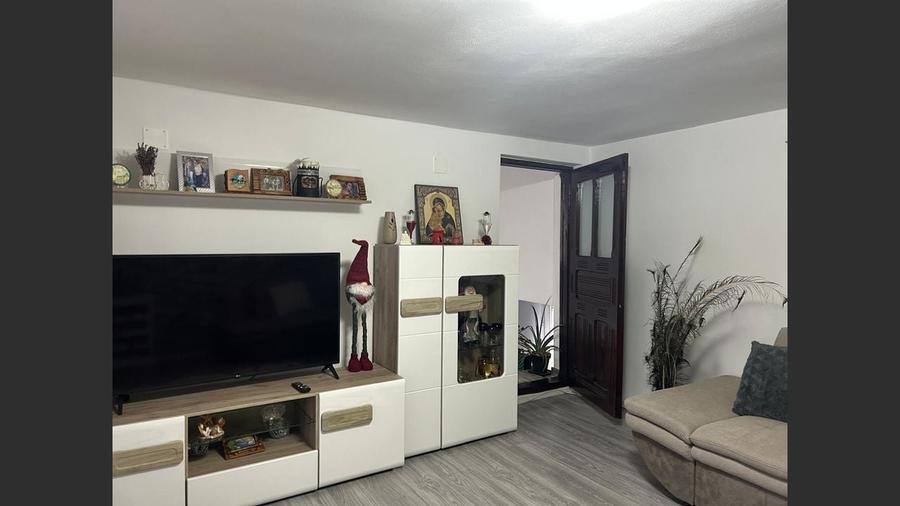 Casă P+M,  com Balesti, sat Rasova.Comision 0!! - 5