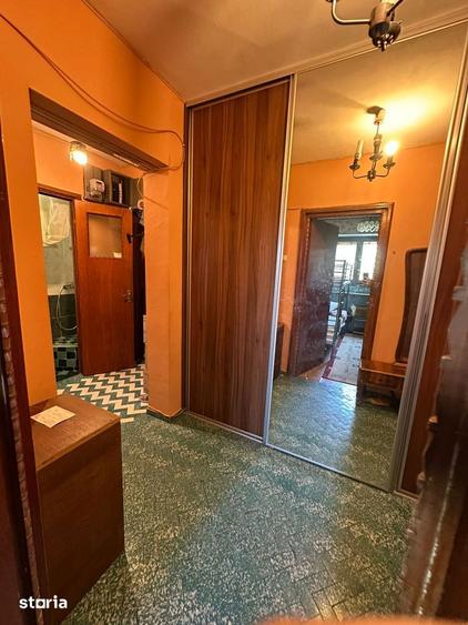 Apartament 3 camere de vanzare Gorjului(6-7 minute de metrou /An 1979) - 13