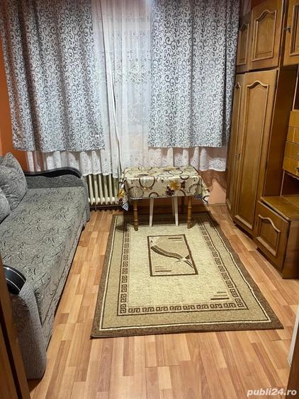 Inchiriez garsoniera zona UMT - 1