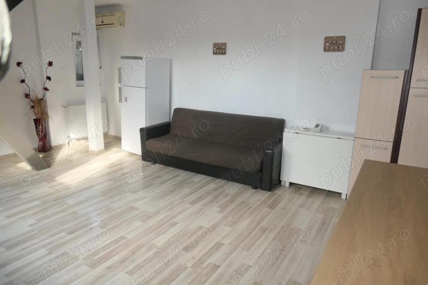 Apartament 3 camere la casa, zona Podgoria, et. 2 - 3