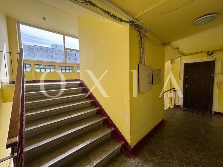 Garsonieră nedecomandată, mobilată în Take Ionescu