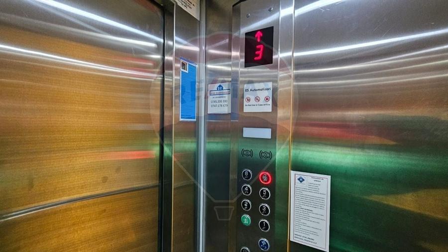 GARSONIERA  decomandata, cu priveliste  - DE VANZARE- BV/  str Traian! - 15