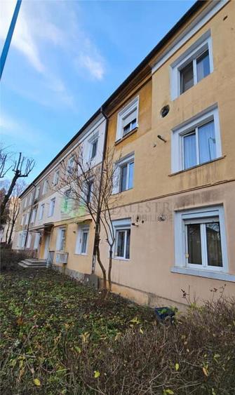 Garsoniera cf 2,etajul 2,Tractorul,40000 Euro - 3