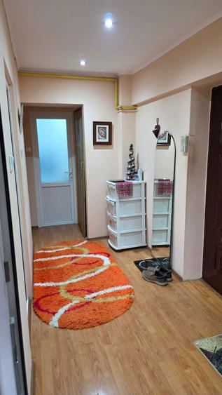 Inchiriez apartament 2 camere Ultracentral (Zona Pietei Centrale) - 1