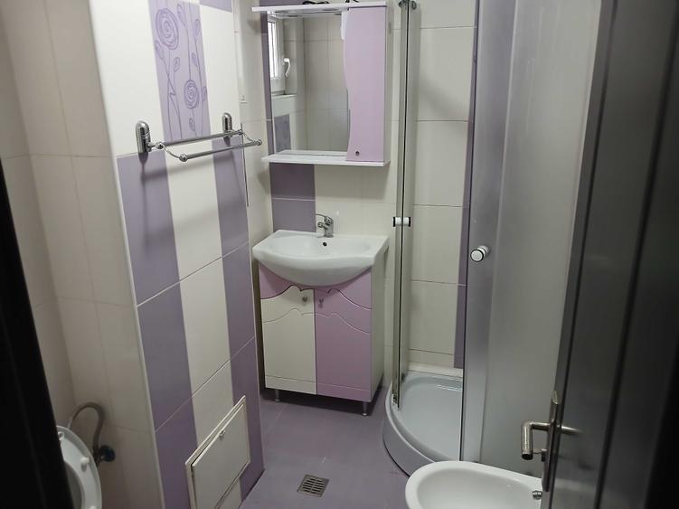 Garsonieră decomandată în Exterior Vest