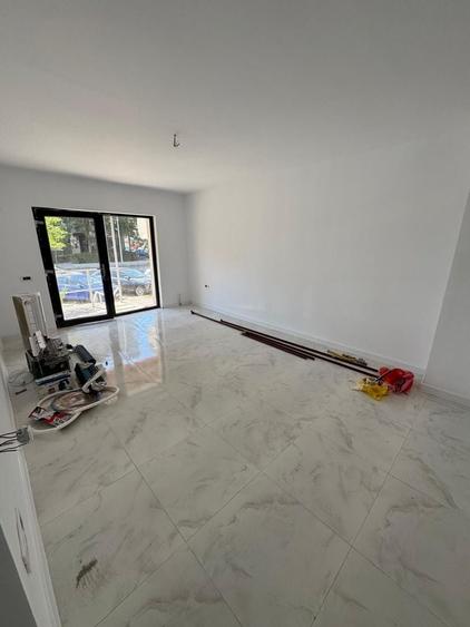 Apartament 2 camere decomandat-Spatiu comercial-zona Inel2 - 1