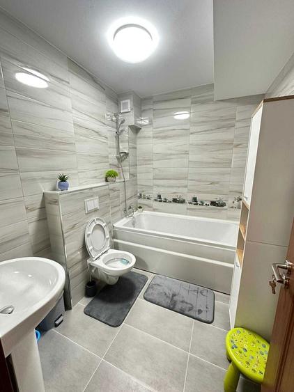 Apartament 3 camere, Soseaua Bucuresti-Targoviste, sector 1 - 5