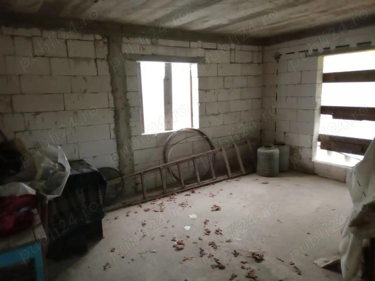 Vand casa la rosu cu 500mp teren - 7