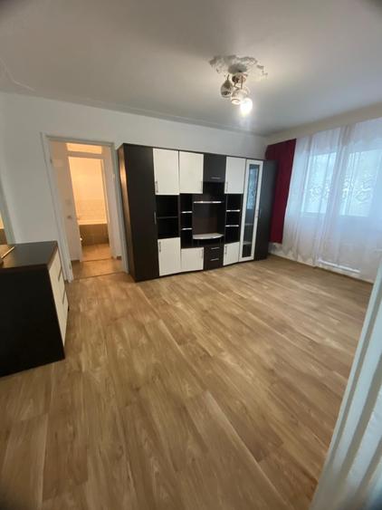 2 camere semidecomandate, ETAJ 1, scoala Ion Luca - 2