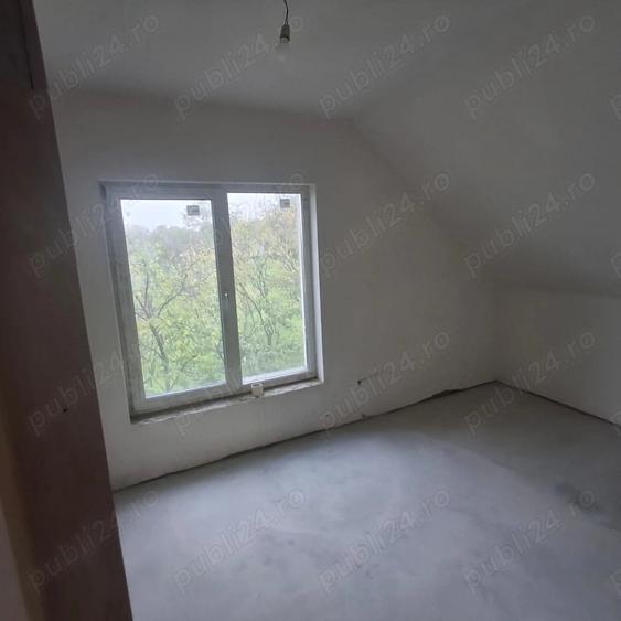 Vand casa P+M (2020) cu teren 2.860 m , ?igana?i strada principala - 11