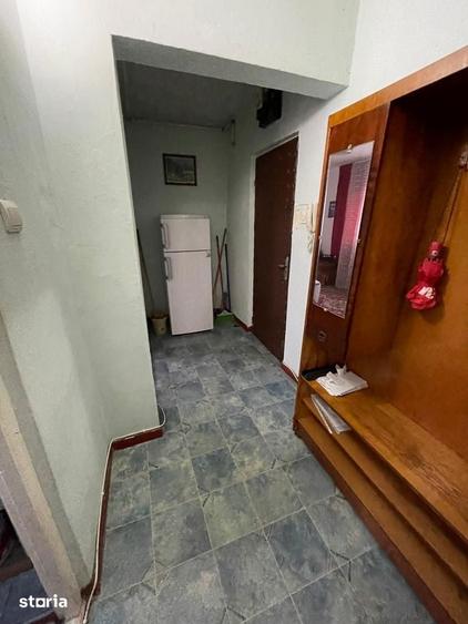 Apartament cu 4 camere de vanzare, Zona Cetate - 9