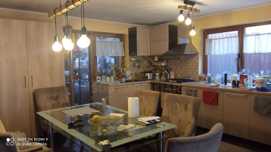 Casa individuala P+1  teren 300mp  centru Mega Image - 4