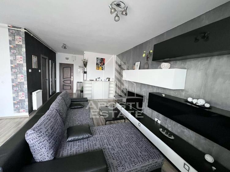 Apartament cu 2 camere semidecomandat, mobilat în Aurel Vlaicu