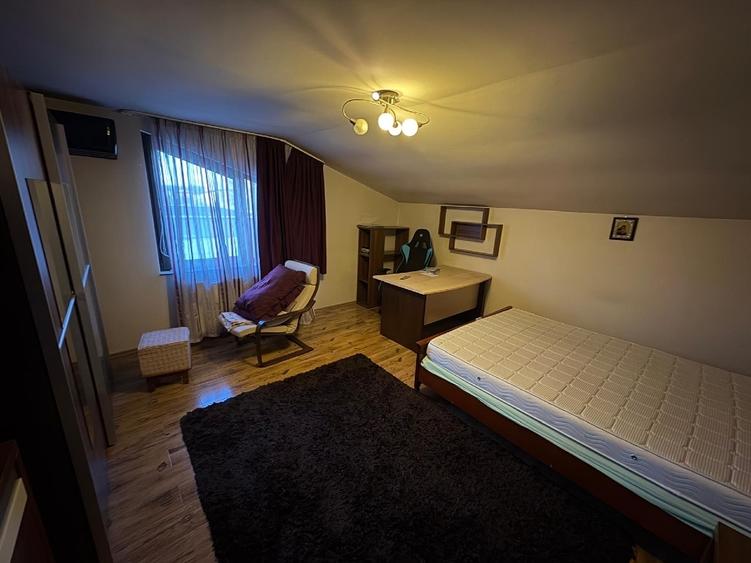 Duplex cu 2 apartamente si subsol cu garaj - 10