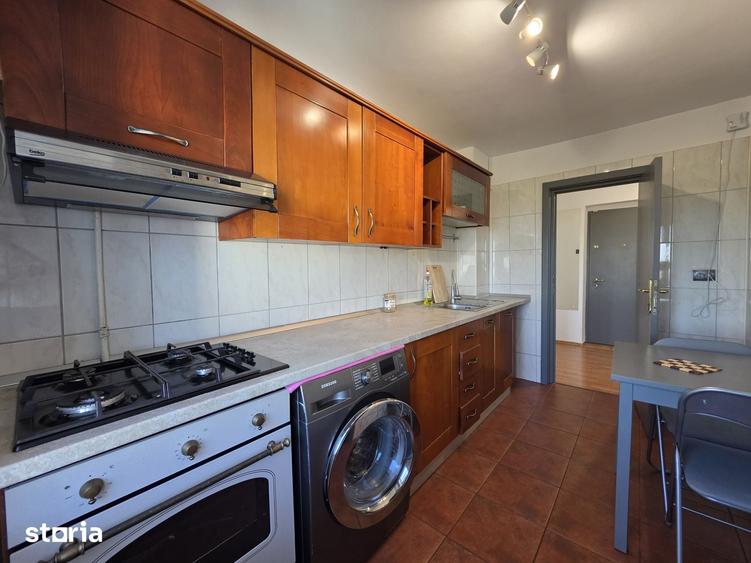 Apartament cu 2 camere decomandat în Centrul Civic