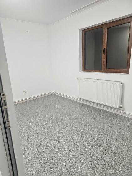 Spatiu de ichiriat - 6